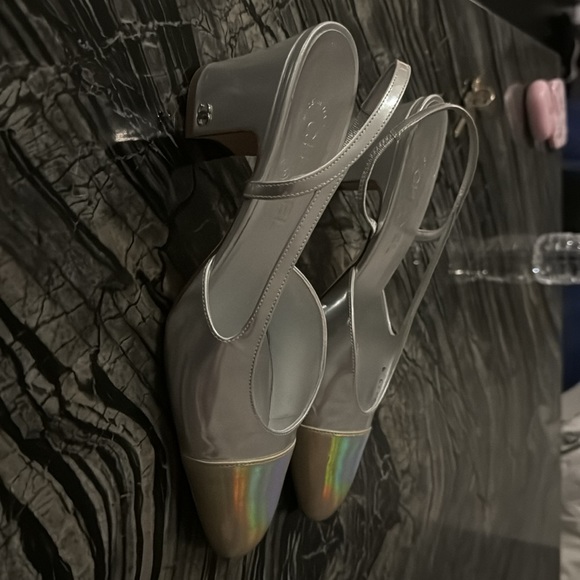 CHANEL Silver Slingback Heels with Holographic Cap Toe - Picture 3 of 8